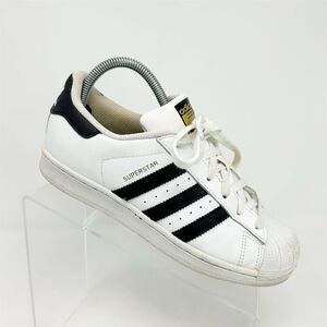 Adidas Superstar Unisex White Low Top Sneakers Size 5.5 Classic Toe Comfort
